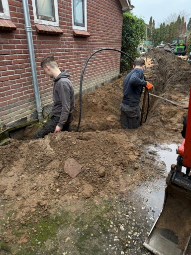 Kabels en leidingen leggen